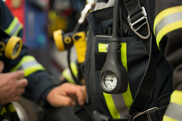 Symbolbild Atemschutzgeräteträger bei der Feuerwehr