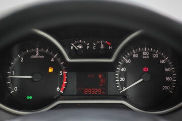Fototapeta premium car​ instrument panel, car​ speen motor of​ night, car​ dashboard​ modern​ automobile control​illuminated panel​ speed display.