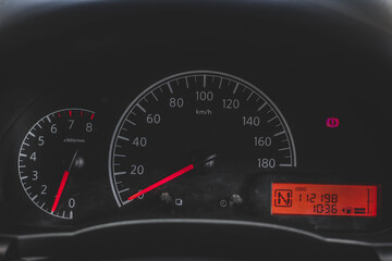 Fototapeta premium car​ instrument panel, car​ speen motor of​ night, car​ dashboard​ modern​ automobile control​illuminated panel​ speed display.