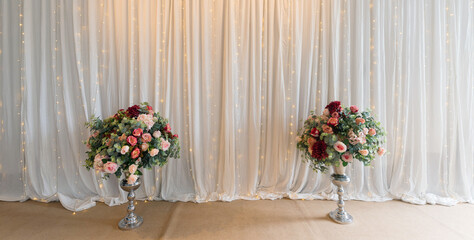flower pot wedding decoration, bunch of flowers, rose
