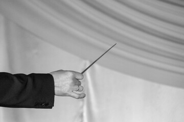 Orchestra conductor hand