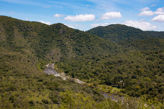 C&oacute;rdoba mountains (near Alta Gracia) landscape