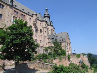 Fototapeta na wymiar Schloss bzw. Landgrafenschloss Marburg