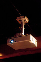 プロジェクター