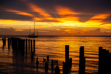 Fototapeta na wymiar Beautiful Sunset at Naples Pier, Florida USA 