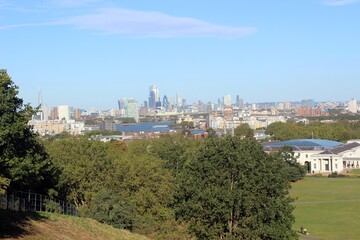 Fototapeta na wymiar Looking towards central London from Greenwich Park.