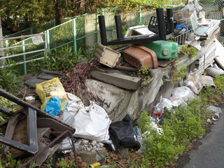 ゴミの不法投棄