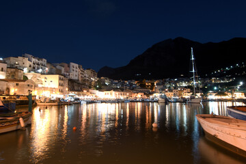 Fototapeta na wymiar Sicily by night 