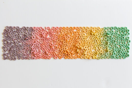 gradient of fruit Os cereal.