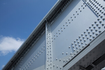 鉄骨とリベット