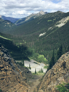 View of vast alpine landscape in the North Cascades