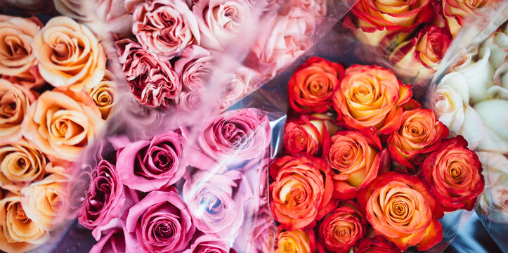 roses bouquets seen from above