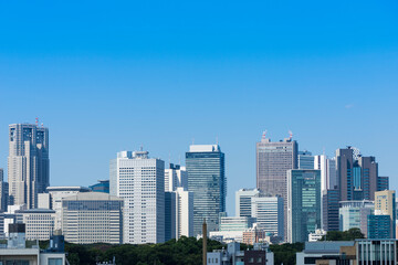 東京　新宿高層ビル群の風景 © EISAKU SHIRAYAMA