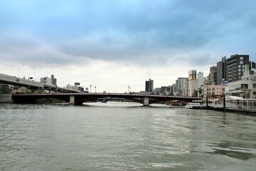 Fototapeta na wymiar 隅田川の吾妻橋