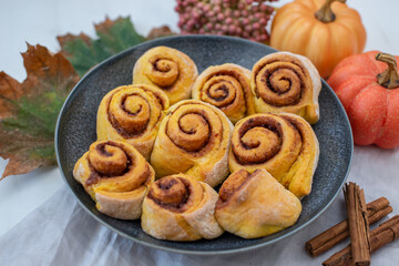 weet home made autumn cinnamon rolls with pumpkin