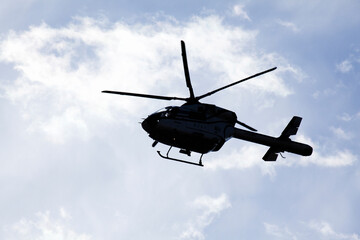 ジェットヘリのシルエット