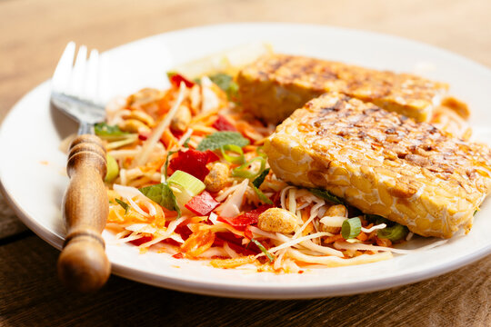 Grilled Tempeh on Vietnamese Salad