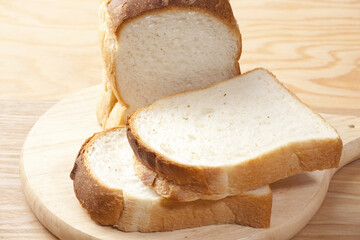 ナイフで切った食パン