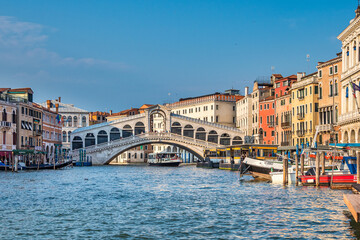 Fototapeta na wymiar Rialto bridge and Grand Canal in Venice, Italy in Europe