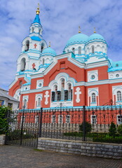 Obraz premium View of the Cathedral of the Transfiguration of the Lord in the Valaam Monastery.