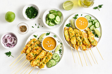 Chicken satay with peanut sauce