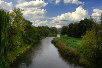 Blick von einer Brücke auf die Werra in Bad Sooden-Allendorf