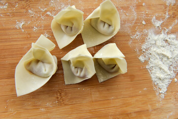 The process of making Chinese traditional food 