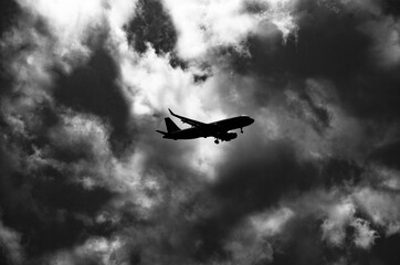 Avión intenso