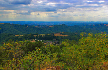 Vue sur le village d'Aubazine situé en Correze