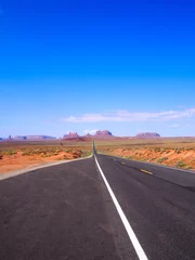 Rugzak good view at Road Route 66 Monument Valley in Arizona, USA © benyapha