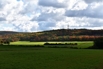 Fototapeta na wymiar A farm in autumn in the Appalachians, Quebec
