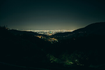 兵庫県西宮市　名塩の住宅街から大阪方面の夜景