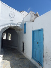 Vicolo  nel villaggio di Chora nell'isola dI Amorgos nelle Cicladi in Grecia.