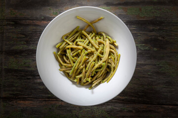 Cooked Green Beans in Wihte Bowl