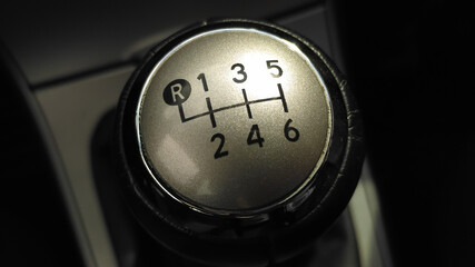 Gear lever shift handle of mechanical transmission gear box with six speeds and rear move.