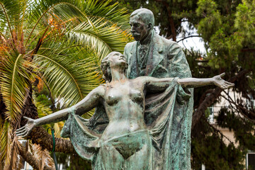 Fototapeta premium Statuen in Lissabon
