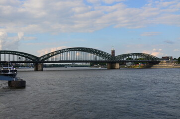 Fototapeta na wymiar Hohenzollern Bridge (Hohenzollernbrücke) in Cologne (Koln) in Germany