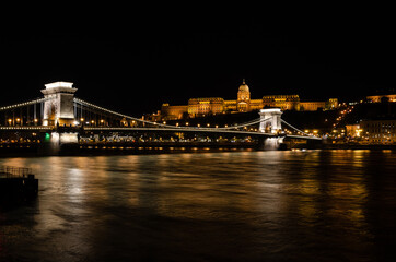 Fototapeta na wymiar The famous Chain bridge with the castle in the background at night, Budapest, Hungary