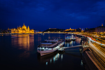 Fototapeta na wymiar Budapest city skyline with the Hungarian Parliament and Danube River at night, Budapest, Hungary