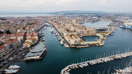 Fototapeta na wymiar Aerial view of the old town of Sete in the South of France - Downtown island between two canals along the Mediterranean Sea