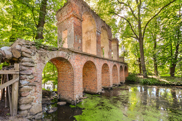 Naklejka premium Romantic park in Arkadia village, Poland.