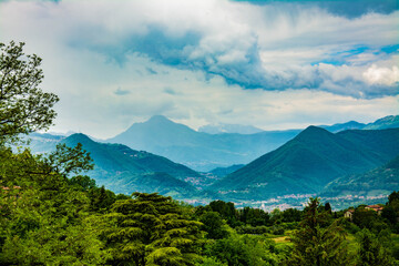 Fototapeta premium mountains and clouds