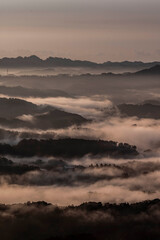 Fototapeta premium 朝焼けの雲海