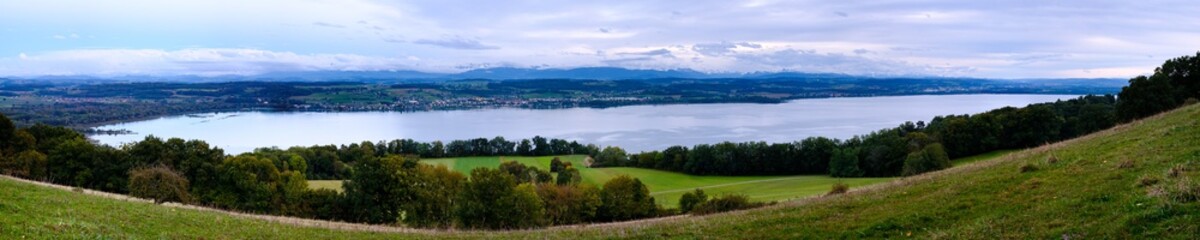 Panoramafoto Murtensee, Schweiz
