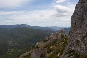 Fototapeta na wymiar ruins of the Cathar castle of Peyrepertuse