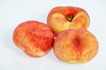 platerina, cross between a pararaguaya fruit with a nectarine