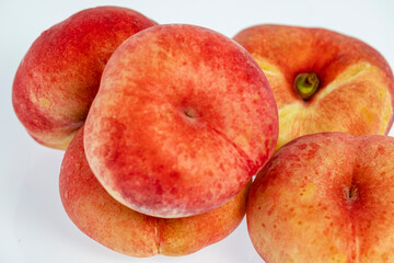 platerina, cross between a pararaguaya fruit with a nectarine