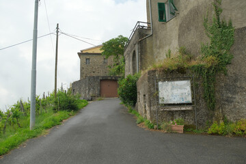 Il villaggio di Cornice nel territorio di Sesta Godano, La Spezia, Liguria, Italia.