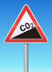 Panneau de danger d'augmentation du CO2 et ciel bleu