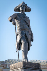 Naklejka premium A statue of Emperor Paul in front of the Pavlovsk Palace